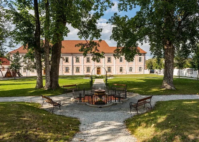 Hotell Zamek U Susice